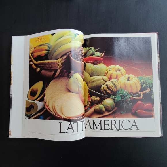 Vintage 90s | The Avon International Cookbook | recipes from reps 🌎 worldwide - Picture 10 of 16